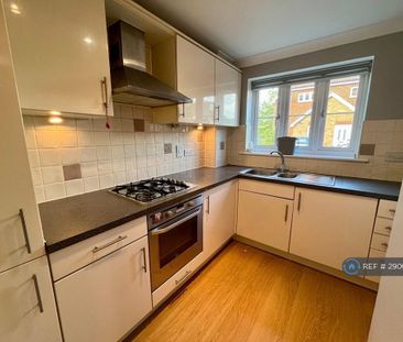 2 bedroom flat to rent - Photo 1