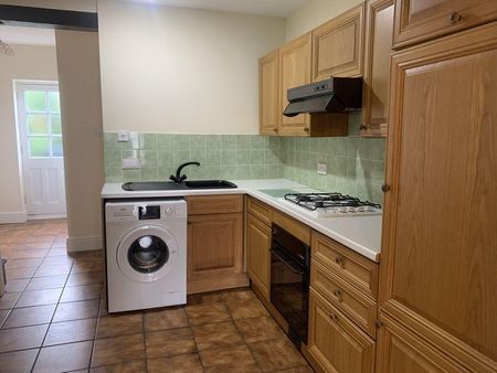 2 bedroom terraced house to rent - Photo 5