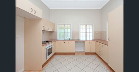 Charming & Convenient Living in Central Pimlico - Photo 4