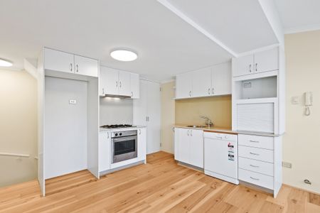 12/424-426 Cleveland Street, Surry Hills NSW 2010 - Apartment For Rent | Domain - Photo 4