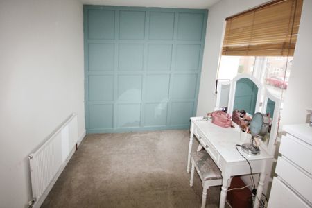 Three-Bedrooms Semi-Detached House - Photo 3