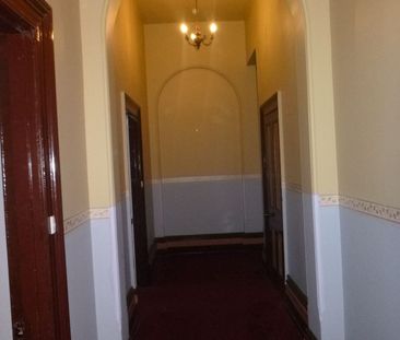 "Character and Charm"! - Photo 1