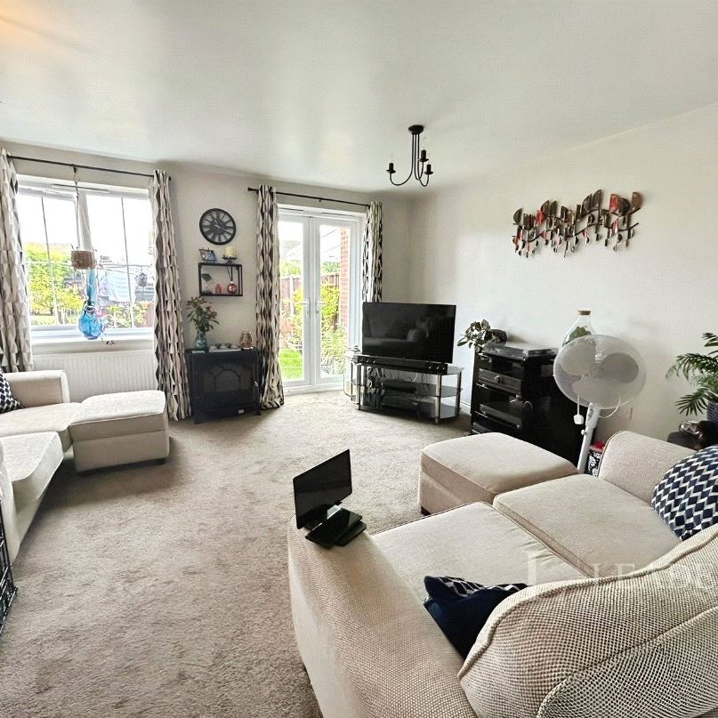 3 bedroom house to rent Harter Row, Worcester, WR4 - Photo 1