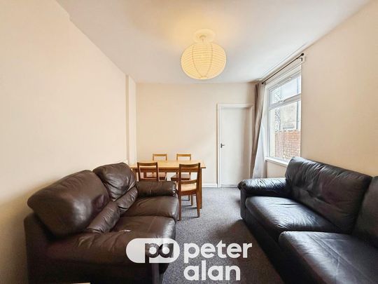 5 bedroom property to rent - Photo 1