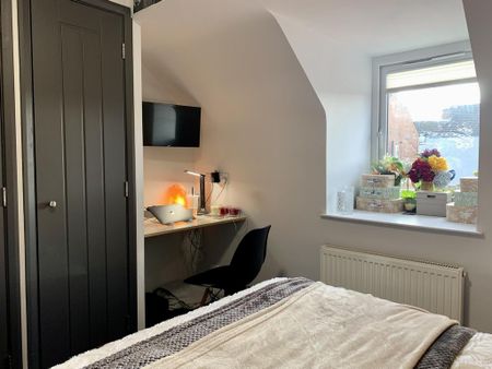 2 bedroom flat to rent - Photo 3
