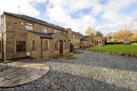 3 bedroom semi-detached house to rent - Photo 5