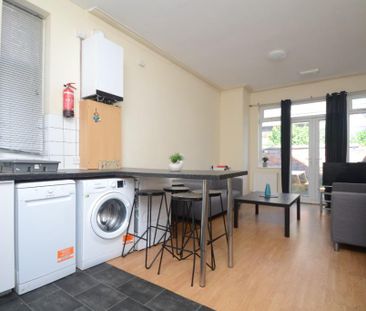 5 bedroom terraced house to rent - Photo 1