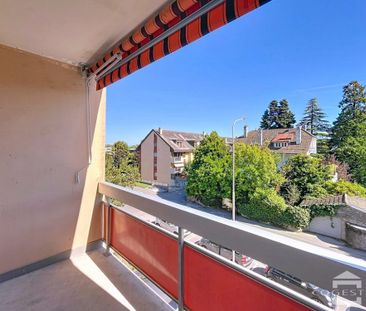 Proche de toutes commodités, appartement de 2 pièces au 2ème étage - Photo 2