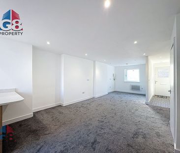 Home - Rooms - 1 bed flat to rent Doncaster Road, Barnsley S70 - Photo 1