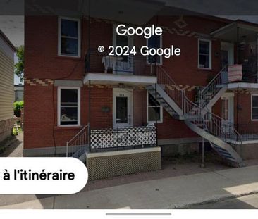 3 1/2 + 222 rue Anna Québec - Photo 2