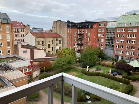 Lugna gatan, Malmö - Photo 4