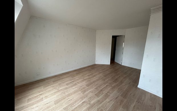 Location Appartement 4 pièces 74 m² La Châtre - Photo 1