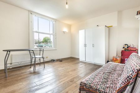 Holmesdale Road, London SE25 - Photo 3