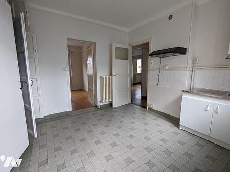 VIRE - Appartement en rez-de-Chaussée - Photo 3