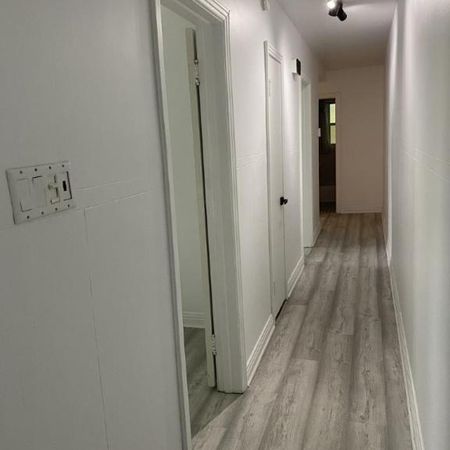 4 1/2 - Montréal (Ahuntsic) - 1 350 $/mois - Photo 4