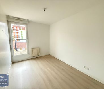 Location Appartement 3 pièces 58m² ST ETIENNE 42000 - Photo 2