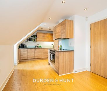 Foxburrows Court, Sunnymede, Chigwell - Photo 2