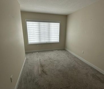 For Lease - 152 KEELSON Street, Welland, Ontario - Photo 6