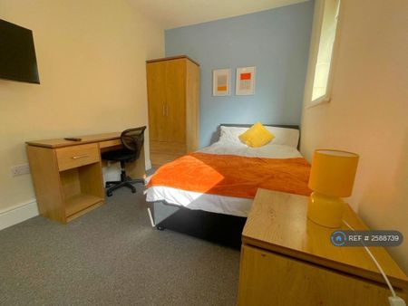 1 bedroom in a house share to rent - Photo 5