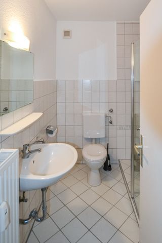 Gepflegte 2-Zimmerwohnung mit Balkon in guter Lage von Köln-Kalk! - Photo 3