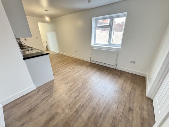 Lawford Road, Rugby - Photo 1