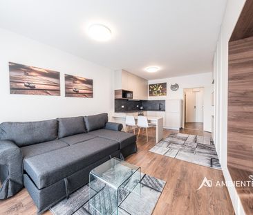 Pronájem bytu 1+kk 36 m² - Photo 1