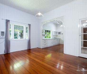 Character Home with Polished Timber Floors + Inground Spa - Photo 2
