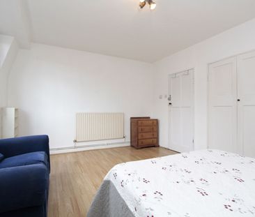 Room in a Shared Flat, Globe Road, E2 - Photo 6