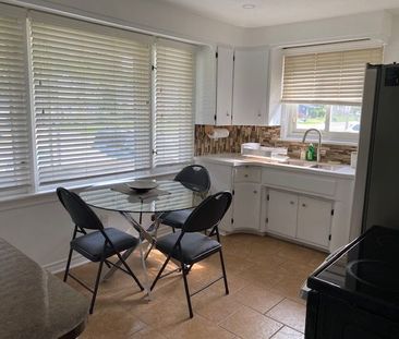 For Lease - 6722 Dunn Street Unit# Upper, Niagara Falls, Ontario - Photo 2