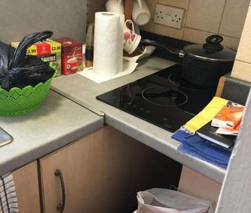 Harrow, HA3 - Photo 3