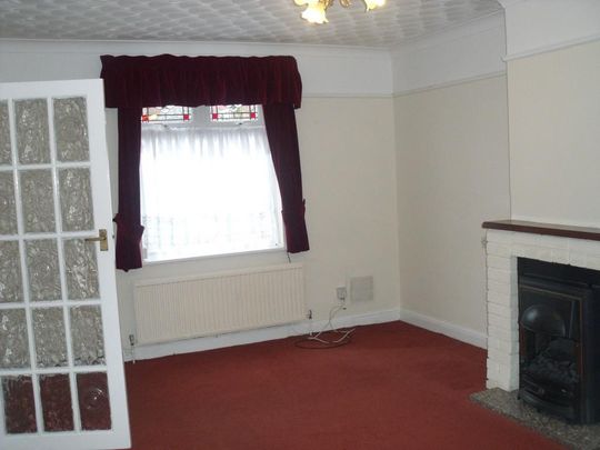 3 bedroom terraced house to rent - Photo 1