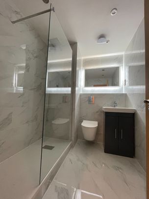 2 Bed Flat, Ordsall Lane, M5 - Photo 1