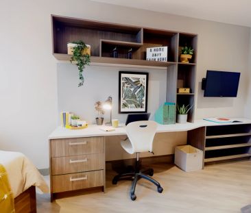 Silver Studio - Photo 1