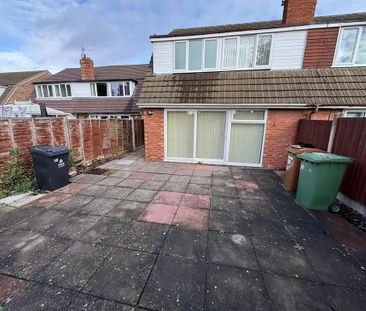 3 bedroom semi-detached house to rent - Photo 1