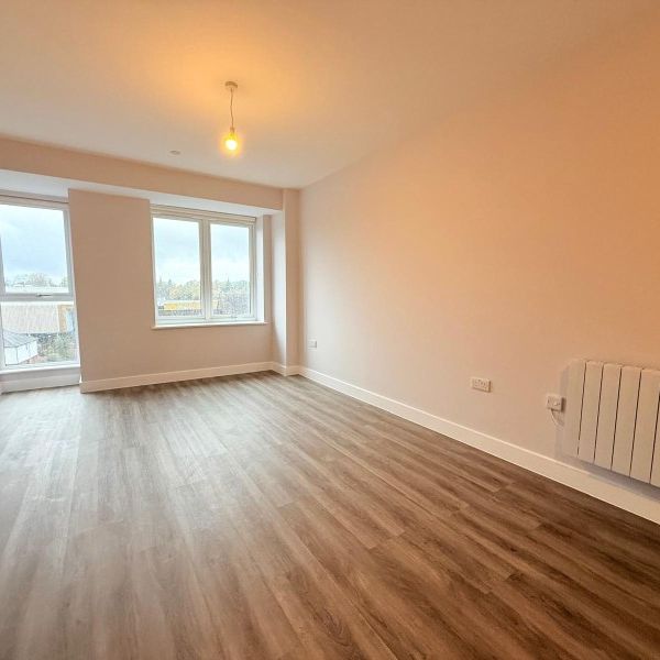 Zinc House, Camberley, Surrey, GU15 - Photo 1