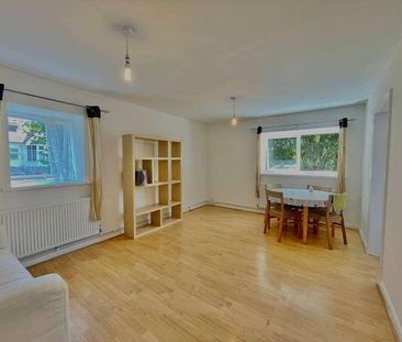 St. Georges Road, London, Greater London, N13 - Photo 1