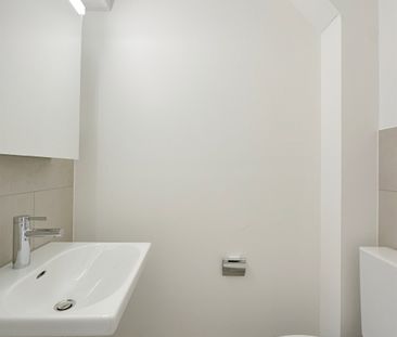 Ihre neue Wohlfühloase direkt am Zürichsee - frisch saniert! - Photo 6