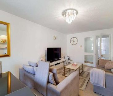 Veronica Gardens, Streatham Vale, SW16 - Photo 6