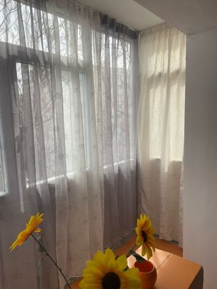 Piata sudului piata berceni etaj 4 - Fotografie 1