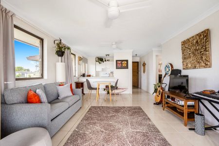 Perfectly Positioned Coastal Unit with Ocean Breezes - Photo 3