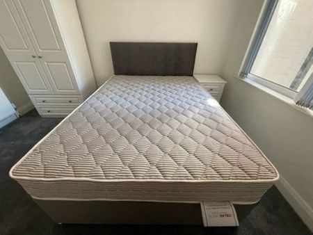 Apartment 1, 6 Eglantine Gardens, Belfast BT9 6EZ - Photo 3