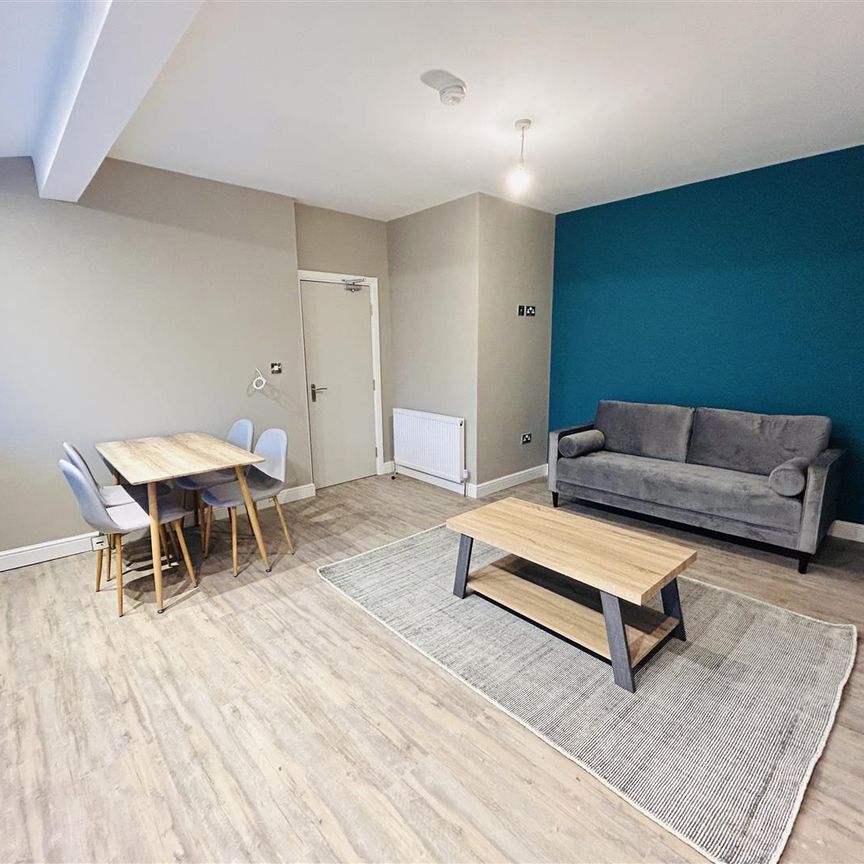 2 bedroom apartment to rent - Photo 1