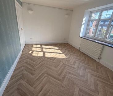 5 bedroom terraced house to rent - Photo 1