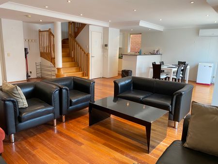 Pyrmont - Photo 4