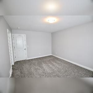 3 Bed 2.5 Bath Dbl Garage For Rent SW Orchards Edmonton - Photo 5