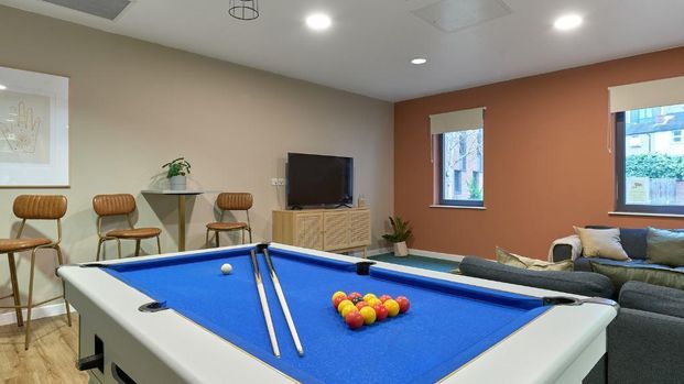 Studio to rent - Photo 1