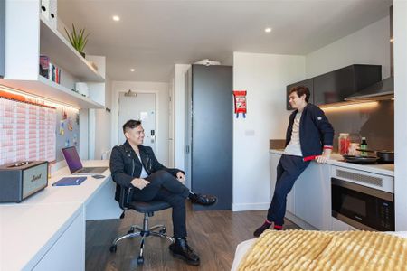 Studio to rent - Photo 4