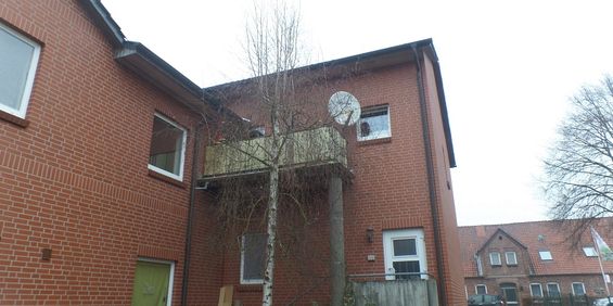 neu renovierte , gemütliche , große DG Wohnung in gepflegtem Haus - Photo 3