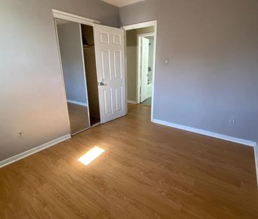 For Lease - 7711 Wrenwood Court, Mississauga, Ontario - Photo 5