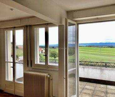 SPACIOUS & LIGHT 3½ ROOMS - Photo 2